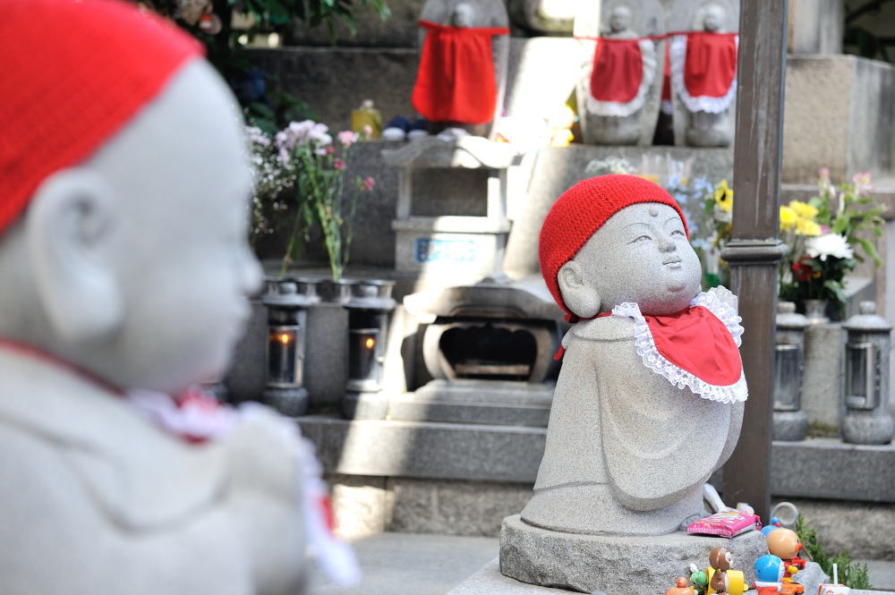 水子供養の方法｜水子地蔵へのお参りとお寺選びについて | 大阪の寺社